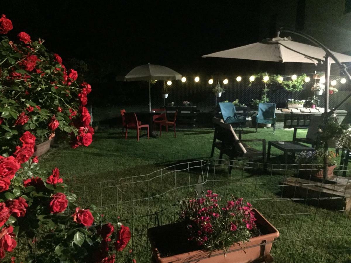 B&B Happiness In The Country 브레셀로 외부 사진